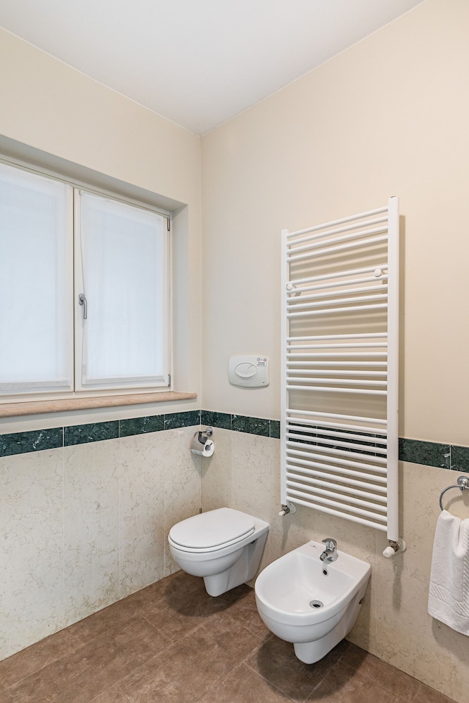 Residenza Miralago - 24 Clodia - Locazione BK
