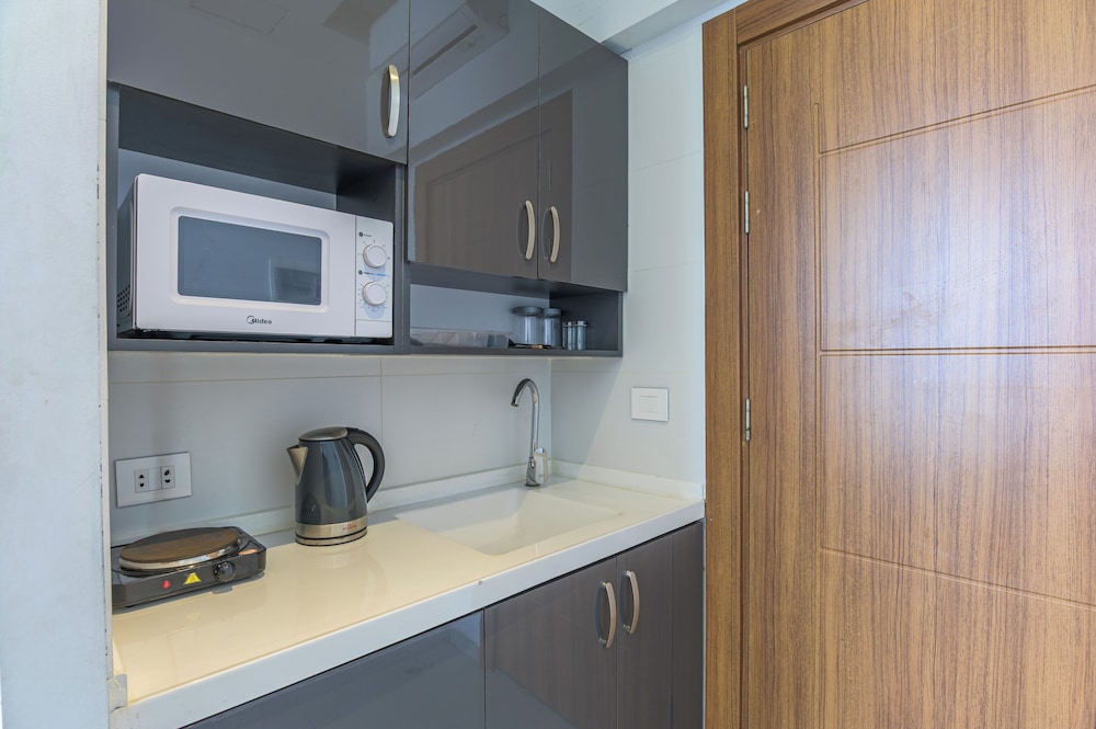 Gate 9 Tower -Studios & Apts Mar Mikhael