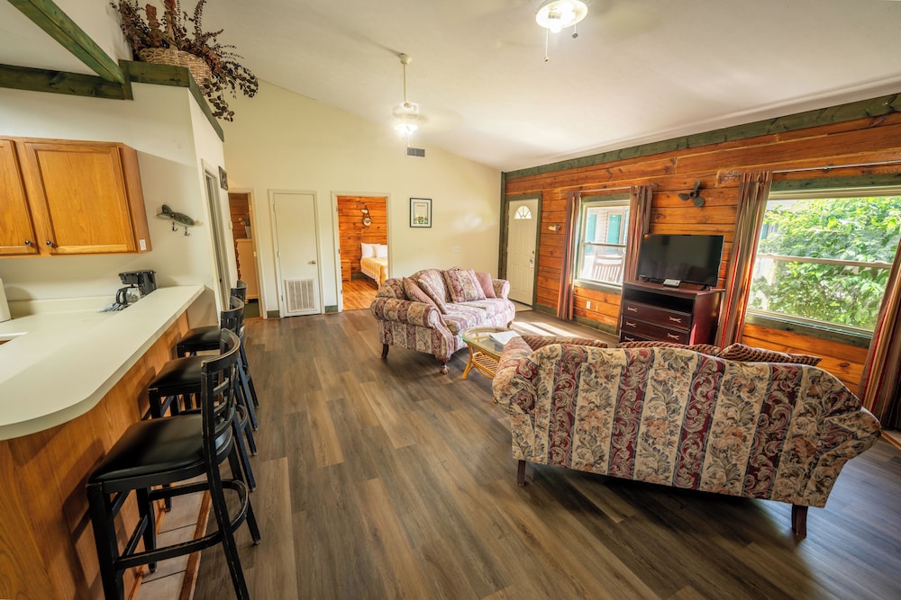 Fishtale Lodge