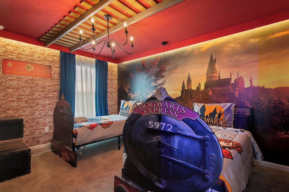 Luxe 9-bedroom Escape With Private Pool & Game Loft Solara Resort Near Disney