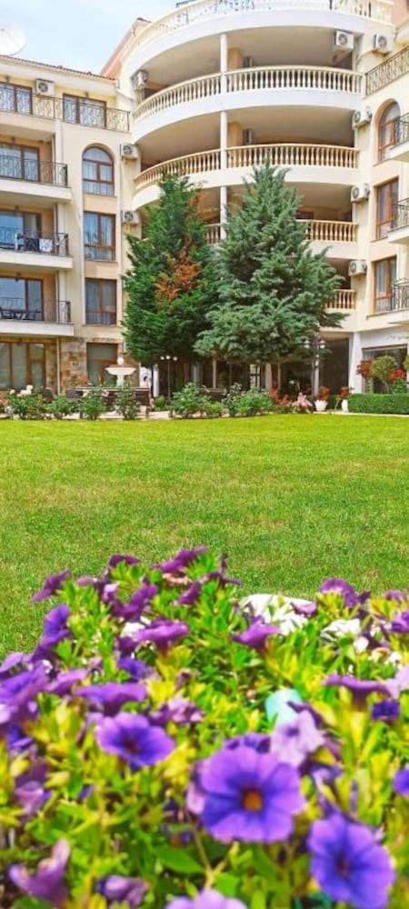 Maisonettes in Royal Bay Residence&SPA 2