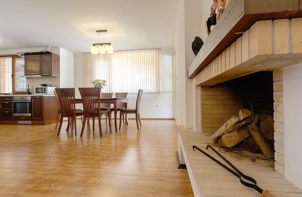 Vitora Guest House
