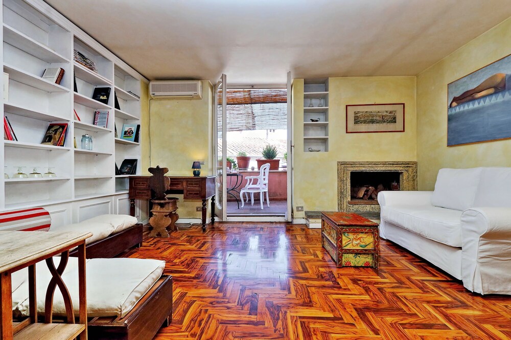 Montevecchio - WR Apartments