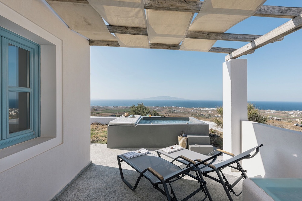 GTK Santorini Oia Sunset Villas