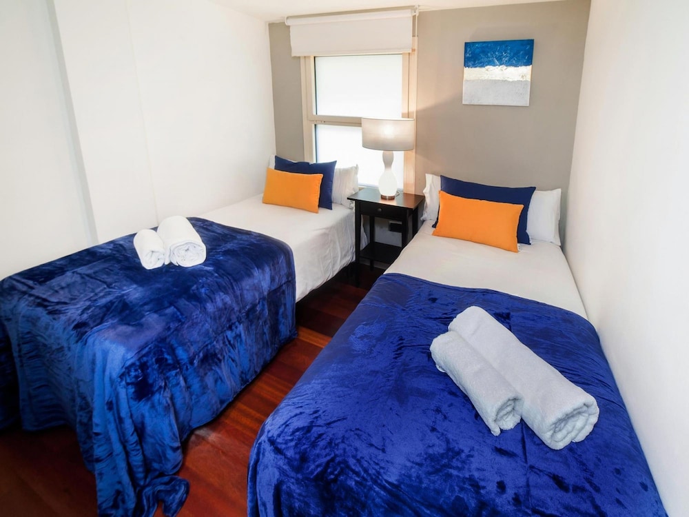 Victoria City Center 1 Downtown Luxury Duplex