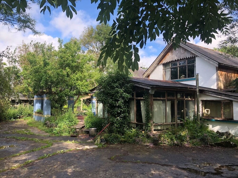 Unique Fairytale Farmhouse Near Galway view 5