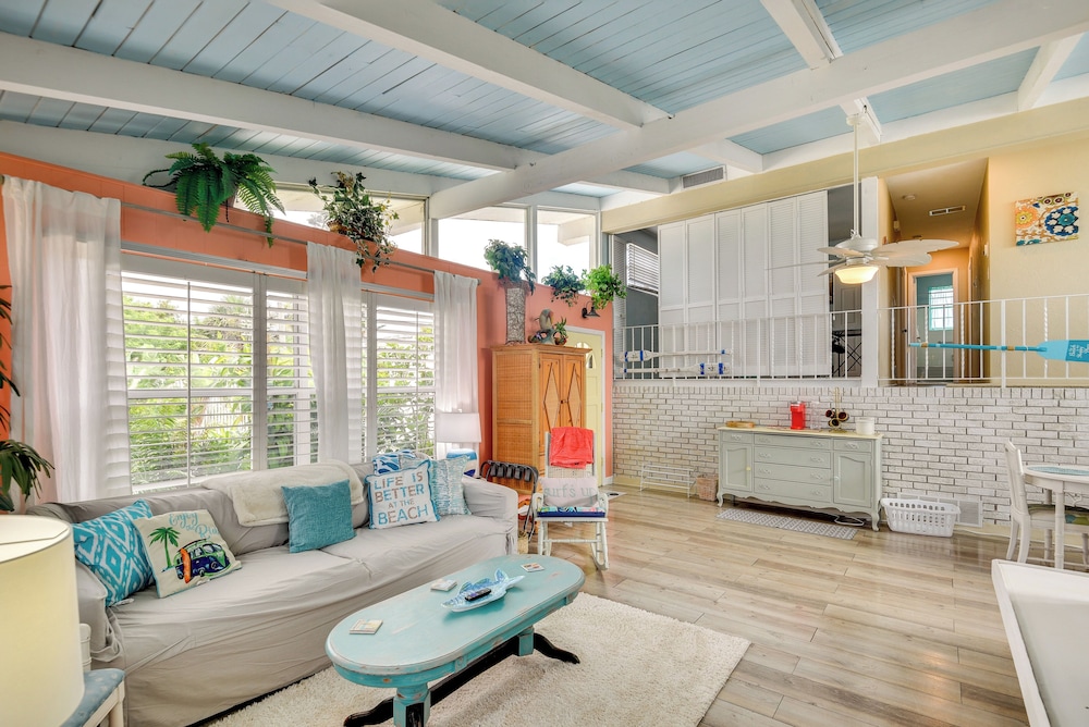 Ormond Beach Home w/ Pool - Walk to Ocean!