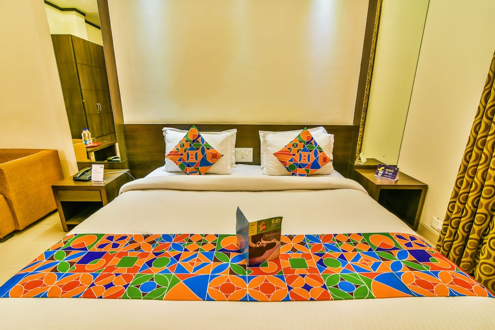 FabHotel First Star