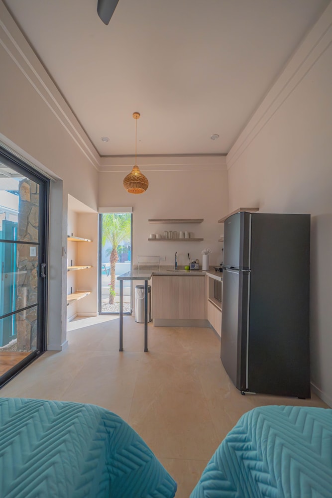Villas VR Beachwalk Avellanas