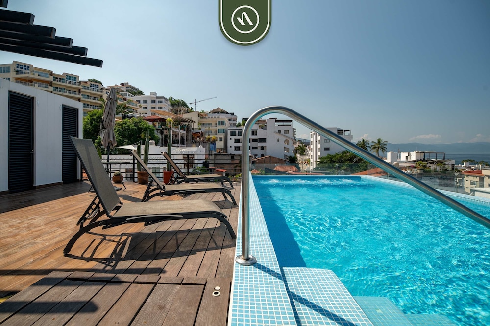 Kalm A in Jalisco With 1 Bedrooms and 1 Bathrooms