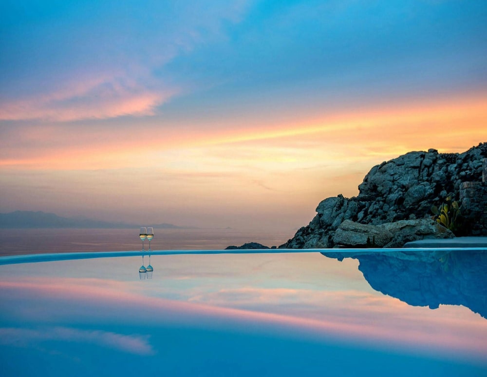 Elegant Villa With View