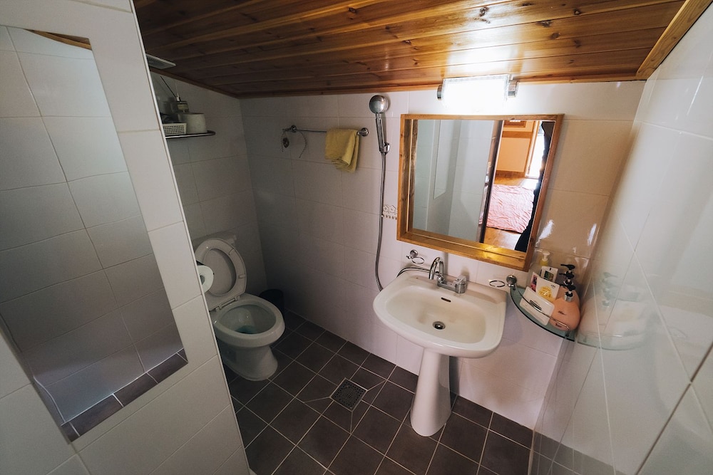 Hohomom Guesthouse