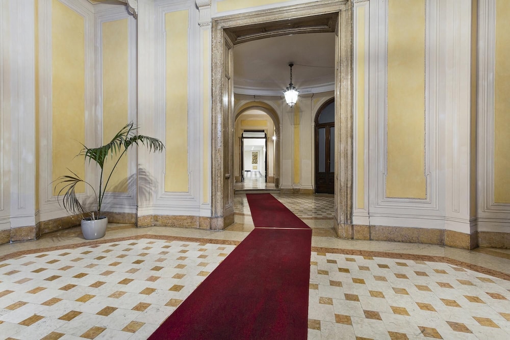 Lomellini Palace by Wonderful Italy - The Marble Room view 2