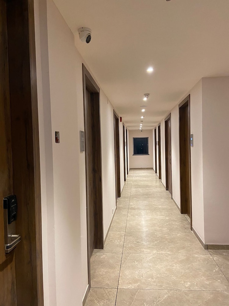 Click Hotel LH Seven Morbi - Property Image 3