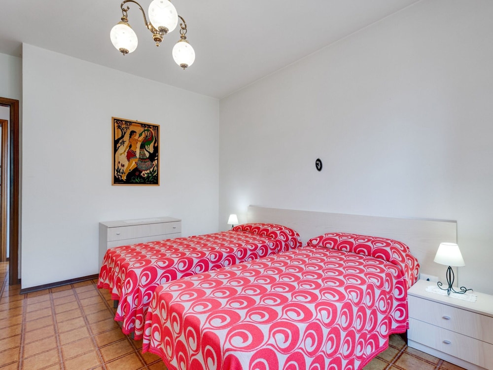 Modern Holiday Home in Marciaga With Garden view 5