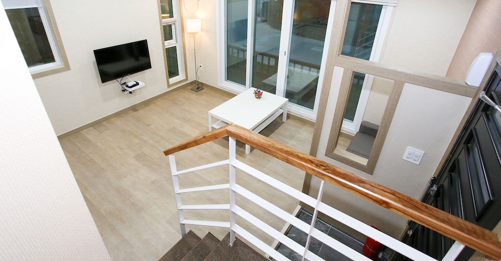 Ocean View Pension No. 2 view 3