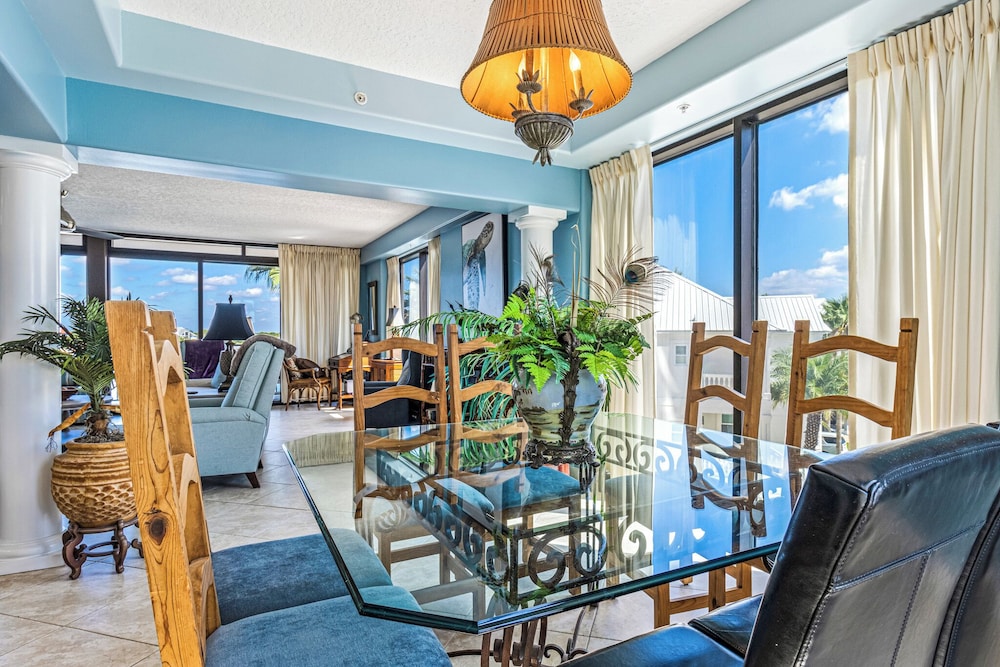 Legacy Key #203 by Southern Vacation Rentals