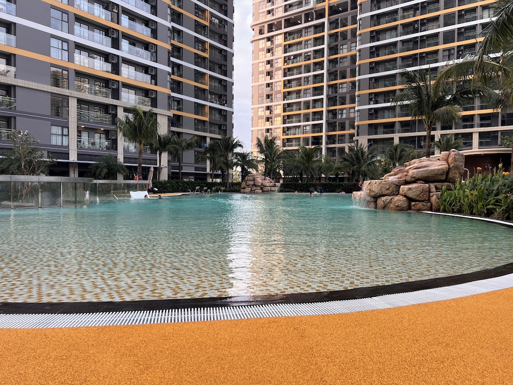 Vinhomes Grand Park-The Beverly Hills