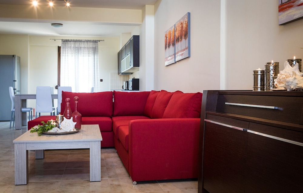 Stigmes Villas & Suites