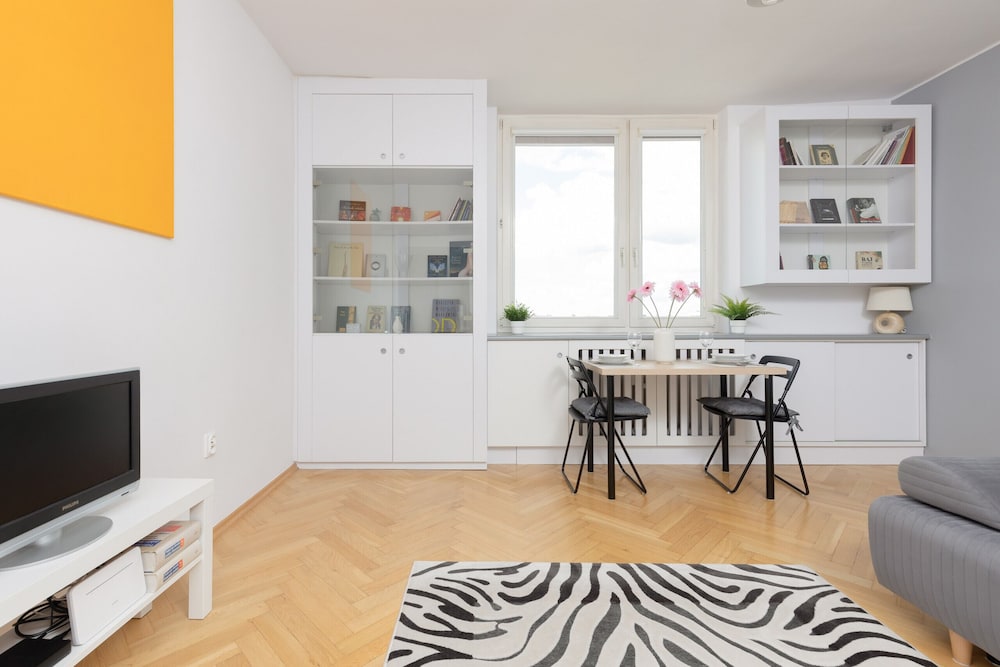 Studio Wojska Polskiego by Renters view 5