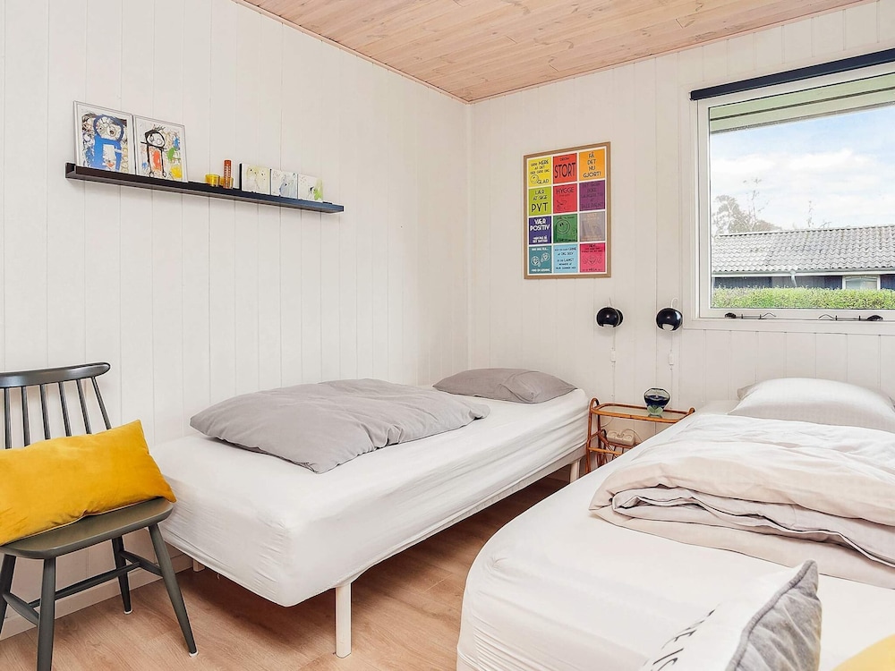 6 Person Holiday Home in Juelsminde