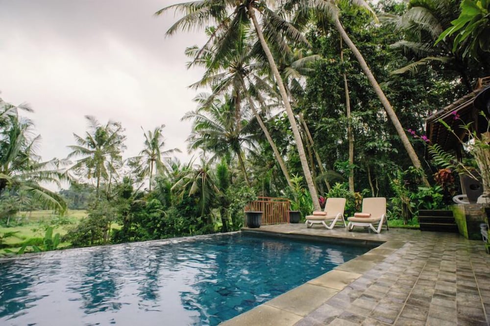 Anggrek Sari Villa