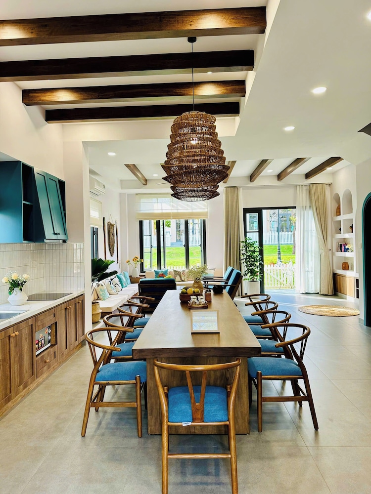 Luxury 3 br Windsea Villa - Novaworld PT
