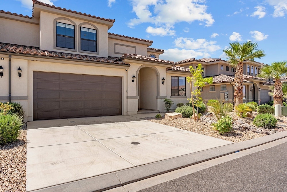 Forever Summer 5 Bedroom Townhouse