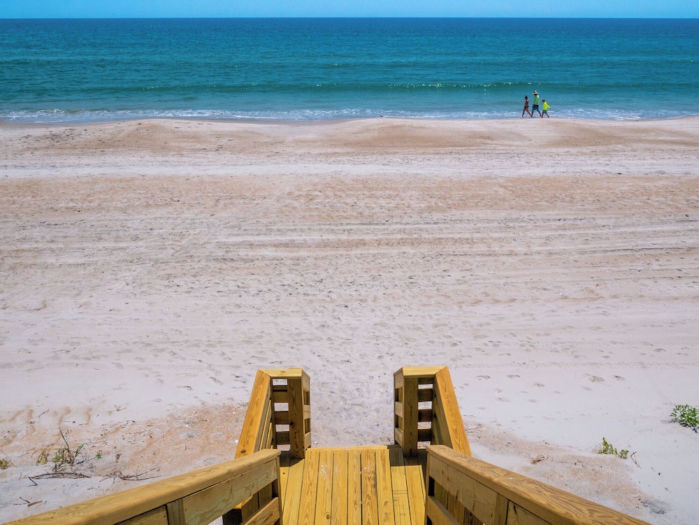 Sea Strapped by Topsail Realty