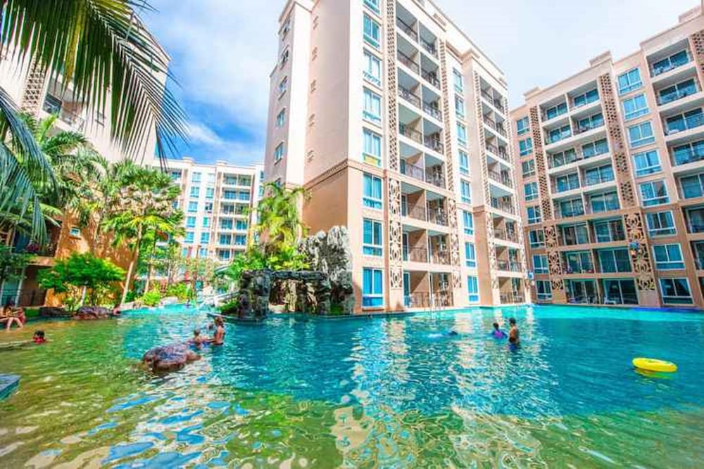 Atlantis Condo