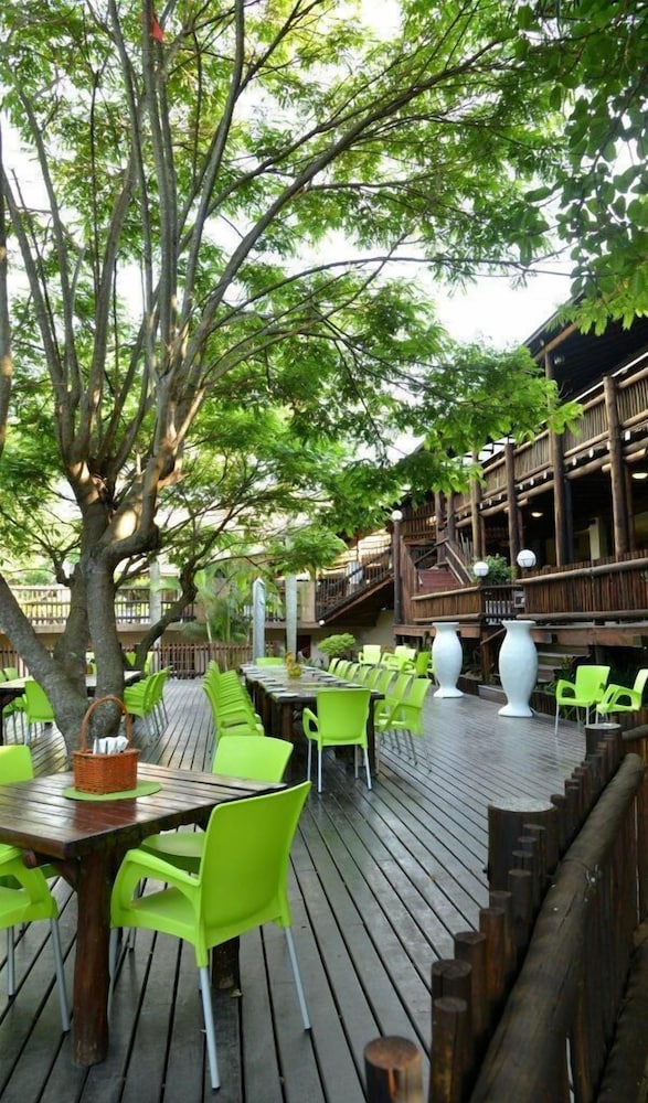 Bundu Lodge