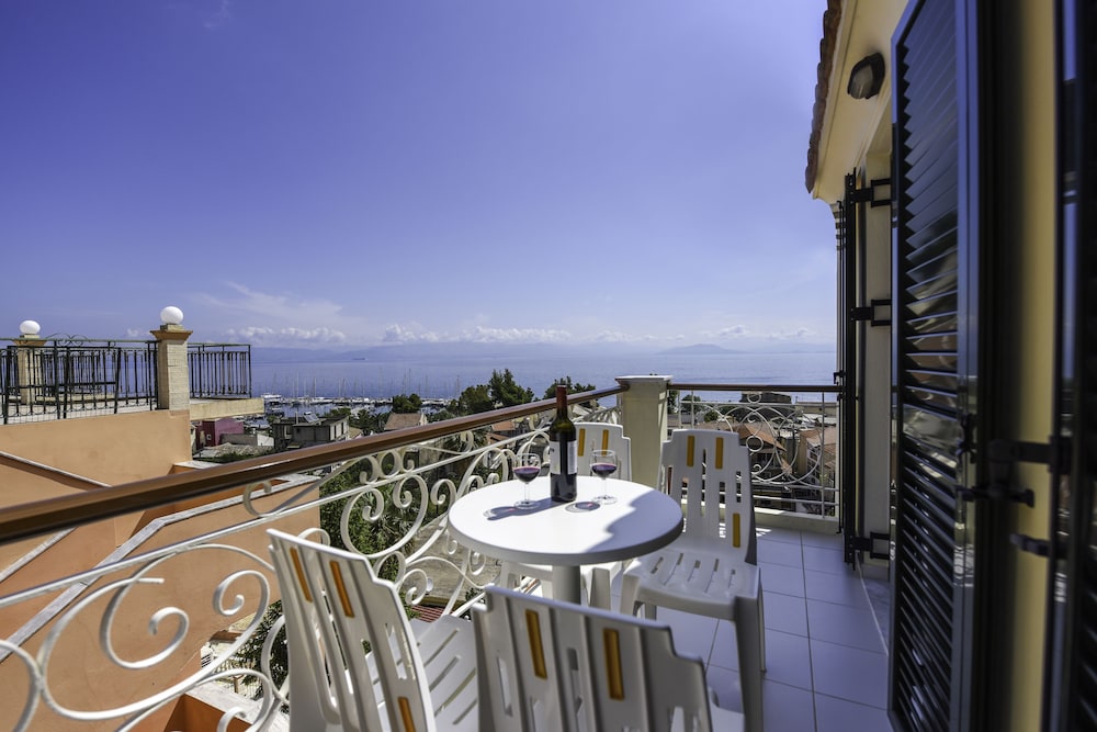 Kirki Apartments Mpenitses Corfu