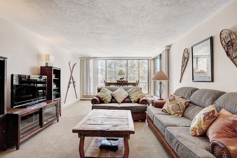 The Pines - Keystone Ski Resort CO Vacation Lodging