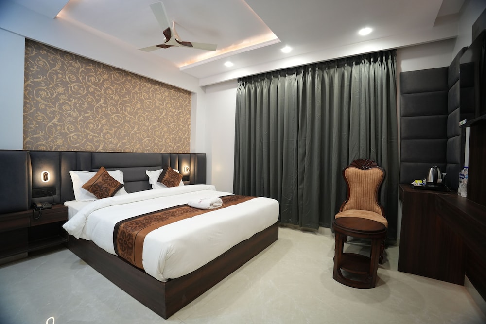 Hotel Shri Vinayak