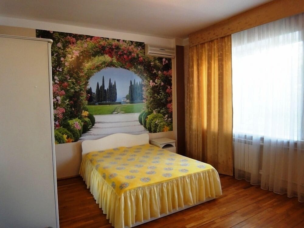 Na Krasnozelenykh 38 Guest House