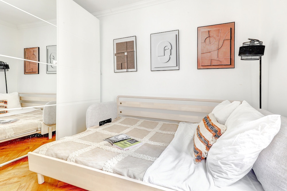 Elegant Studio Near Jardin du Luxembourg