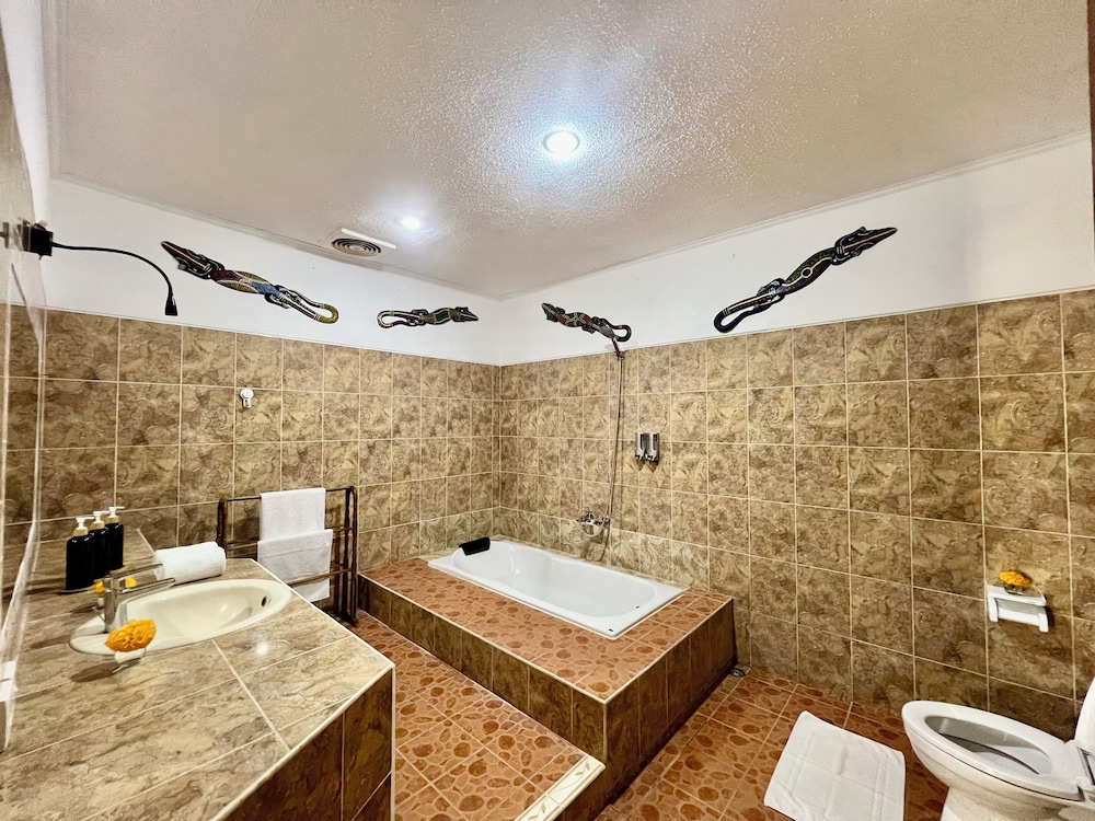 Villa Tiga Naga Sanur