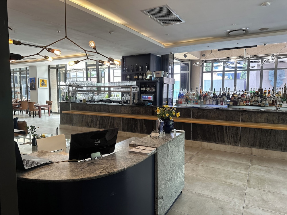 KMG Apartments at Sandton Skye