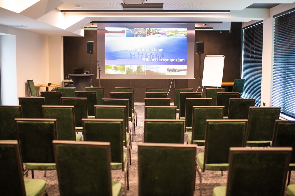 meeting & event spaces