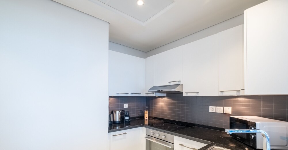 LUX The Silverene Marina View Suite 4