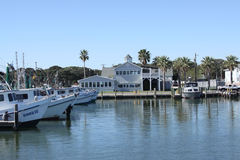 The Inn at Fulton Harbor