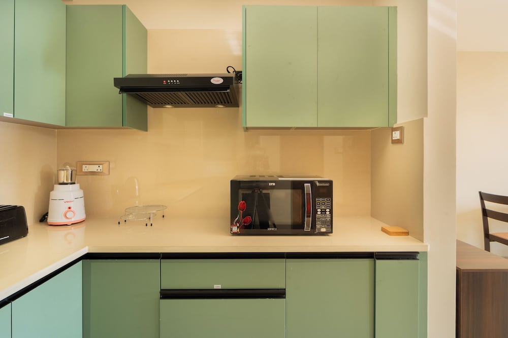 ELIVAAS Kamerios Maris 1 BHK Jacuzzi