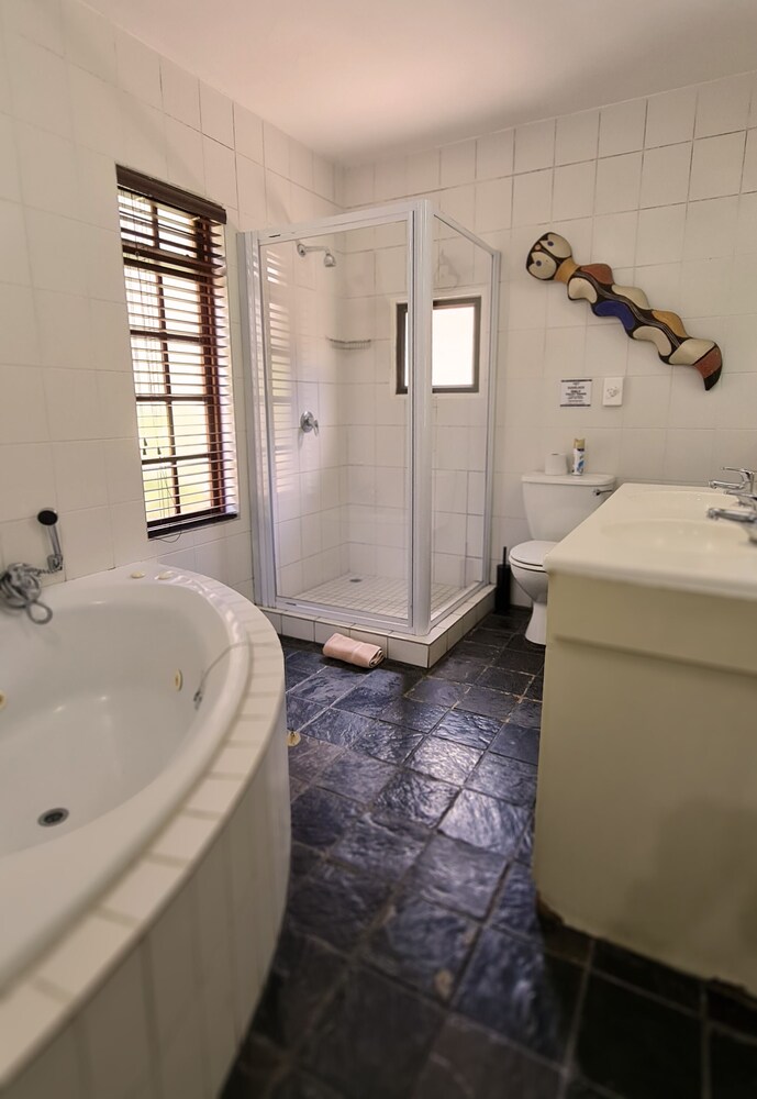 Klein Bosveld Guesthouse