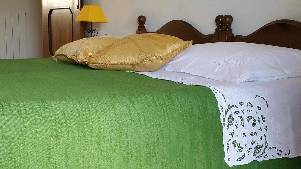 B&b Rooms Urzulei