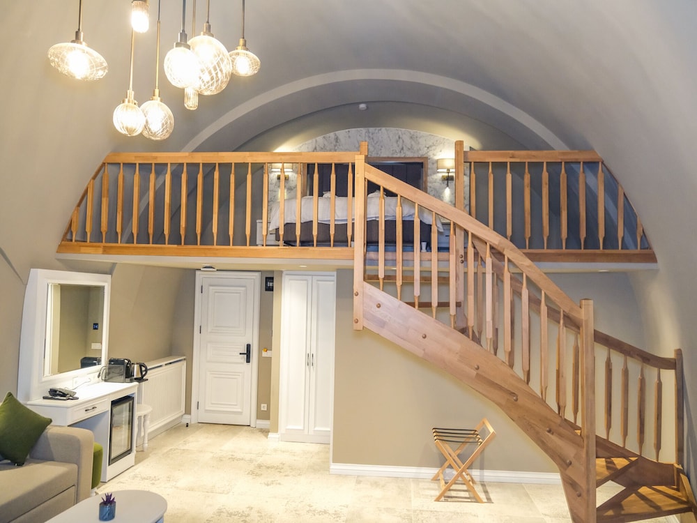 Palazzo Suit Karaköy - Image 22