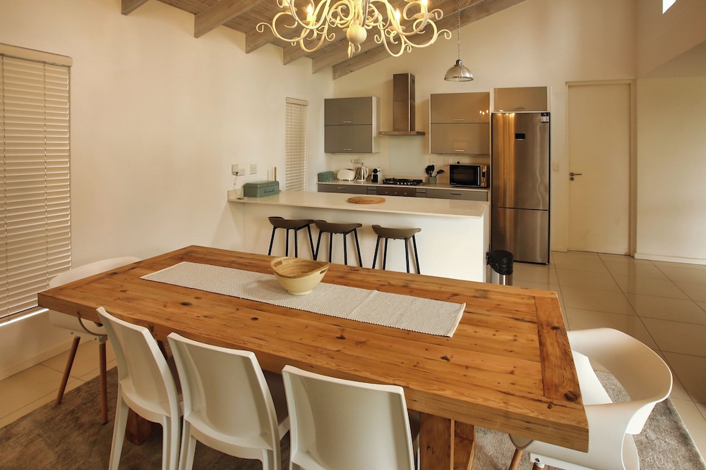 La Maison, Langebaan 6-sleeper