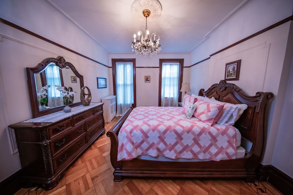 Lefferts Gardens Residence B&B