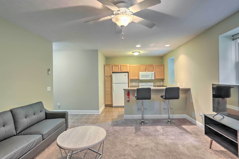 ~ 2 Mi to Downtown - Cozy Cleveland Unit, photo 12
