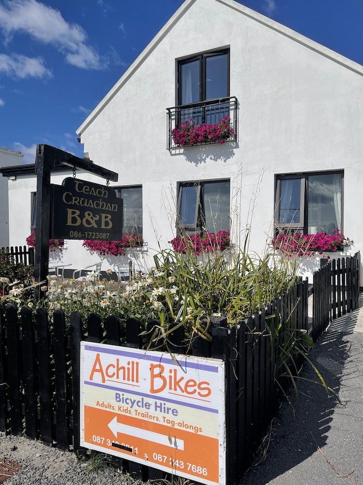 Teach Cruachán Large-group Holiday Home