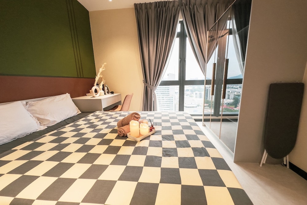 Neu Suites Horizon View Apartments